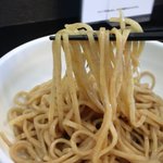 麺創房 神威 - 平打ち太麺（自家製全粒粉）