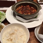 Mei - 珍麻婆豆腐定食 850円 +ミニ担々麺 150円 セット
                        (食後の飲み物付)