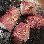 熟成ホルモン・山形牛 炭火焼肉 牛語 - 