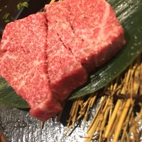 熟成ホルモン・山形牛 炭火焼肉 牛語 - 