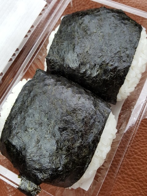 奥平米穀店 - 西帯広（おにぎり）の写真