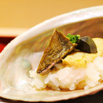 鮑と鼈出汁のご飯