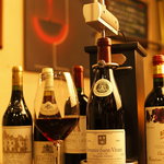 Bistro et Vin Espoir - 【ワインバー】あの高級ワインもグラスで飲める
