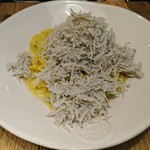 Italian Kitchen VANSAN  - 釜揚げしらすのペペロンチーノ ¥900 
            《しらす》はなんと盛り放題❗