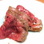 日本料理 きた川 - 焼き物　黒毛和牛の自家製ローストビーフ