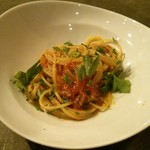 ドンブラボー - トマトソースのパスタ、レモンピール