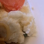 ポテトサラダ・トマト