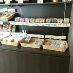 小さなお菓子屋さん　アンフィールド - 