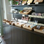 小さなお菓子屋さん　アンフィールド - 