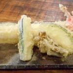 手打ち蕎麦 仙太郎 - 要拡大！でかい大穴子天