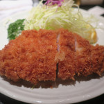 もち豚とんかつ たいよう - ロースカツ定食　ズームアップ