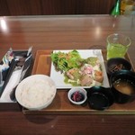 チキンのオーブン焼き御膳 〜バジルソース〜