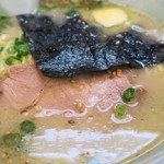 ラーメン山岡家 - 朝ラーメンは塩とんこつなので塩バターラーメンになります