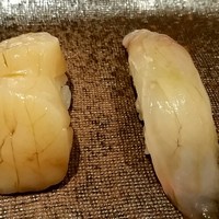 おたる政寿司 本店 - 鯛の昆布締めとホタテ