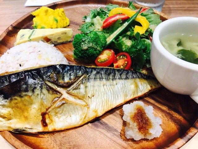 むぎむぎ Cafe Shop 天神 自然食 食べログ