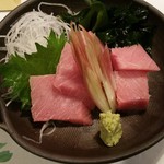 器いろ - マグロの刺身