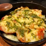 AKINOKAKUREGA - トマトチーズ焼き