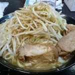 自家製太麺 ドカ盛 マッチョ - 