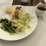 Sandalwood Garden - 2日目