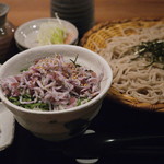 Yuigetsuansojibou - 梅しらす丼定食