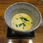 垂水ビストロ シャコルザ - 本日のスープ～ジャガイモとアサリとポロネギのポタージュ