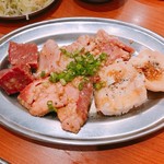 Oosaka Yakiniku Horumon Futago - 