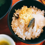 甲佐町やな場 - 鮎めし