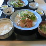 大衆めし 峰 - 豚バラニンニク炒め定食
