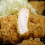 Tonkatsu Iwai - ロース断面