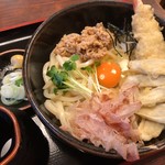 わらじや - えび納豆ごぼううどん(冷)