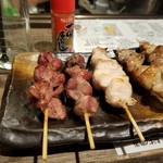 酉神 - 焼き鳥５本　ハツ・スナギモ・ササミ・ポンジリ・正肉