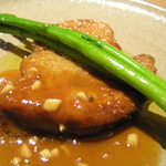 レストラン メルキュール - ﾌｫｱｸﾞﾗのﾎﾟﾜﾚ⇐山わさびのｿｰｽ