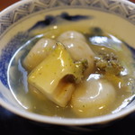 こにし家 - 鮑と小芋の炊き合わせ