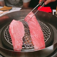 牛牛 西麻布 総本店 - 