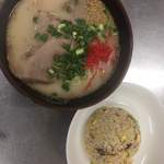 博多ラーメン 長浜や - 料理写真: