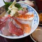 海山亭いっちょう - 海鮮ちらし丼