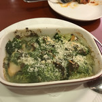 OSTERIA AL BUCO - サザエの香草バター焼き