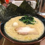 本町商店 - ラーメン豚骨醤油（並）＠680円