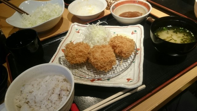 こだわり とんかつ らくい 甲斐元店 西都城/とんかつ [食べログ]