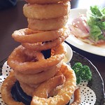 ビアホフ ガンバリウス - オニオンリングツリー