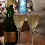 新宿西口オイスターバー - 