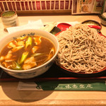 味奈登庵 - カレー南蛮そば、別盛り、大盛り！  
      ウッカリ穴子天ぷらも追加♡