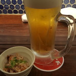 居酒屋はち丸 - 先ずは、ビールとお通しで