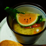 牡蠣入レ時 - ずわい蟹の茶葉真薯