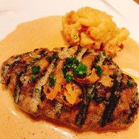 旬菜ステーキ処 らいむらいと - ハンバーグ