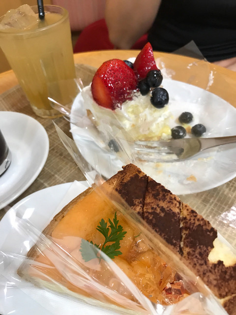 フルーツケーキファクトリー 大谷地店 大谷地 ケーキ 食べログ