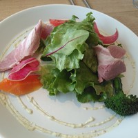 TOOTH TOOTH GARDEN RESTAURANT - 