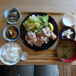 味わい食堂　ひねもすのたり - 唐揚げ定食