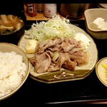 丸寿 - 豚しょうが焼き