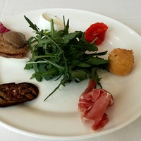 ナポリ、アマルフィ料理 Ti picchio 中目黒 - 前菜